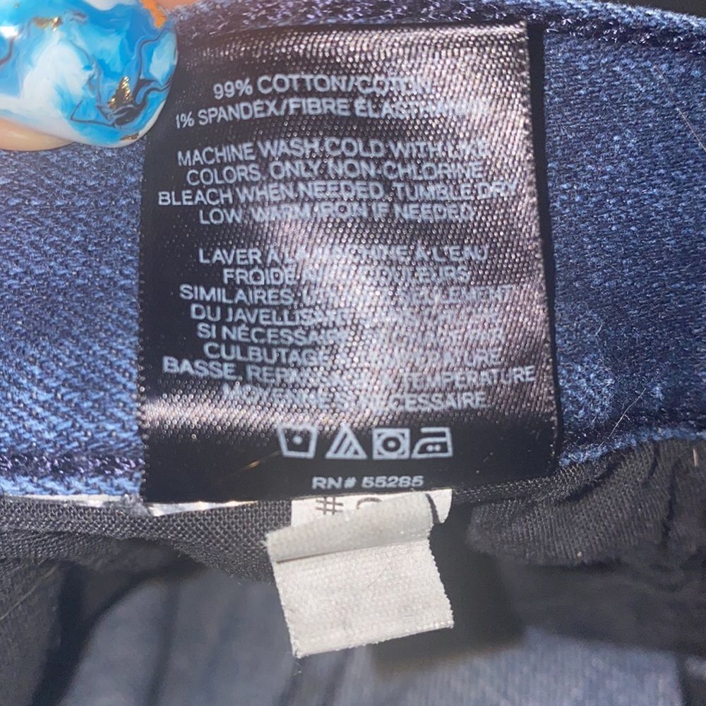 ✨HP✨Express Slim Fit Rocco Slim Leg Jeans✨ - Picture 8 of 8